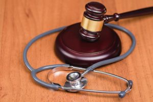 How Do Lawyers Win Medical Malpractice Cases